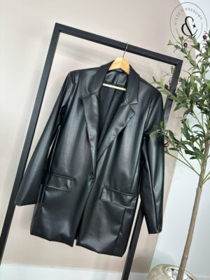 Blazer polipiel negro