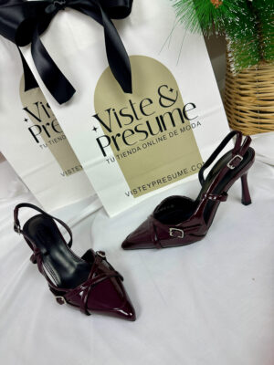 Stiletto charol burdeos