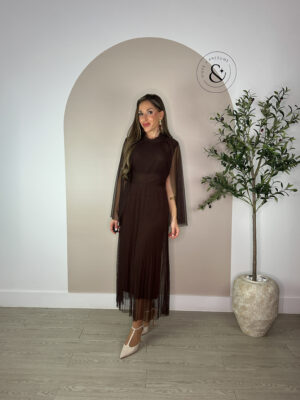 Vestido capa marrón