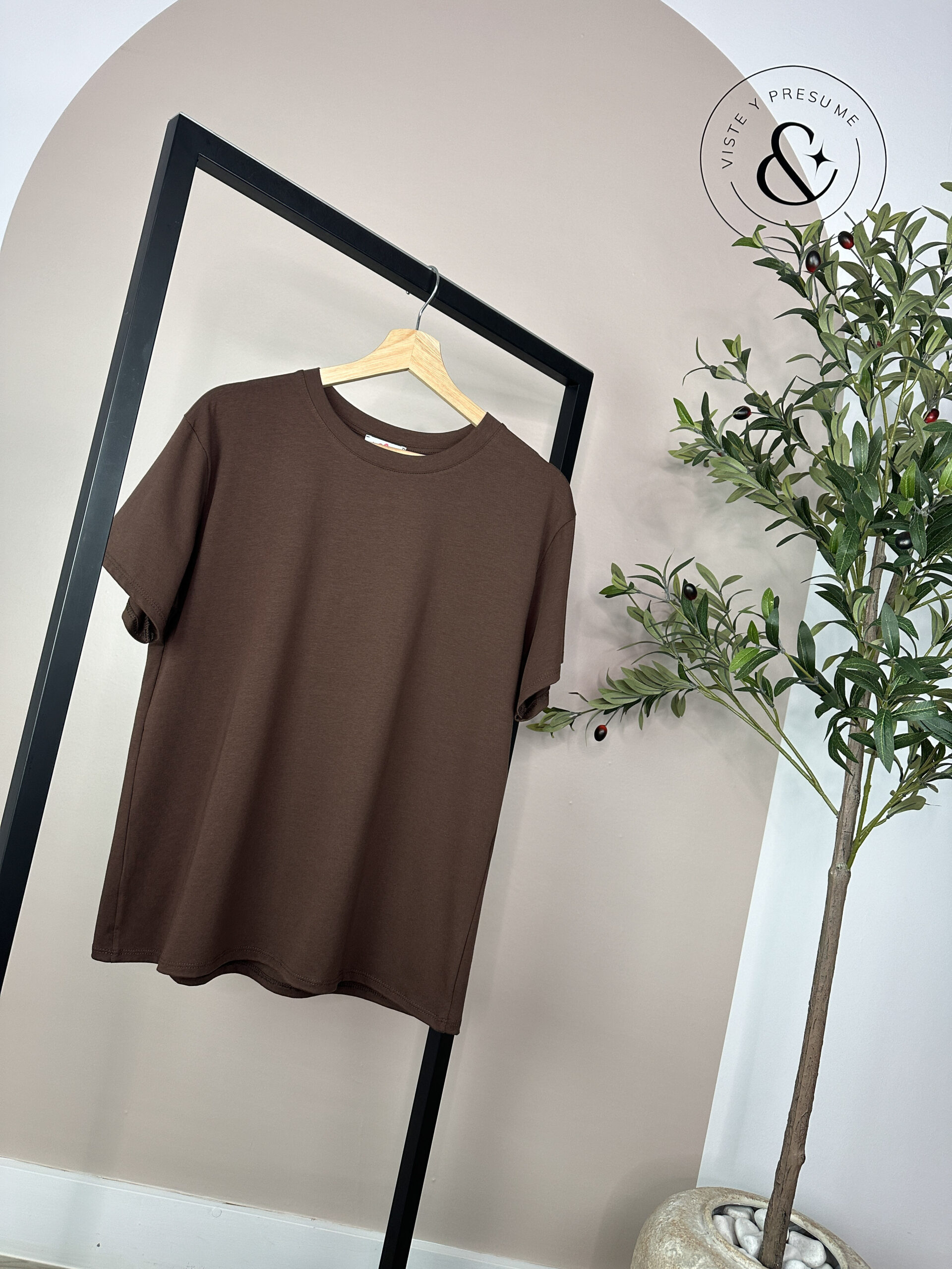 Camiseta casual marron