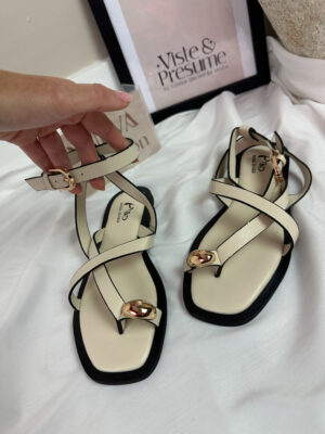 Sandalia grecia beige