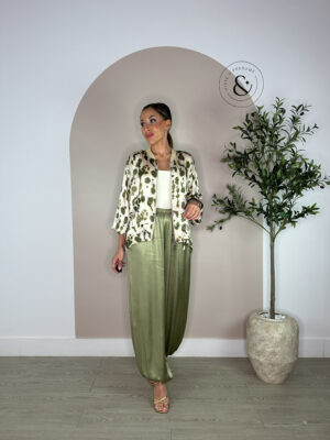 Bomber manchitas verde