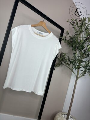 Camiseta murciélago blanca