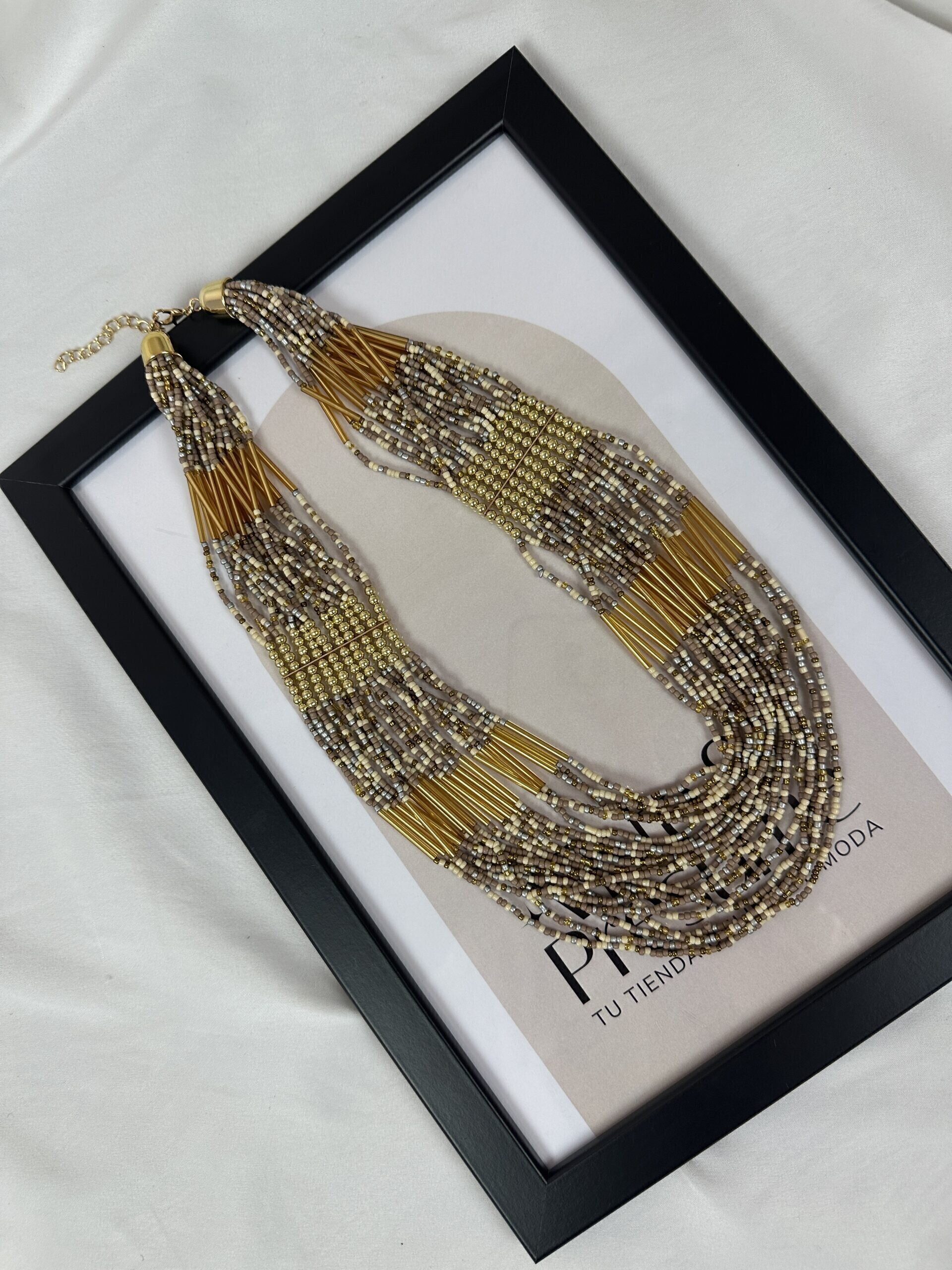 Collar África