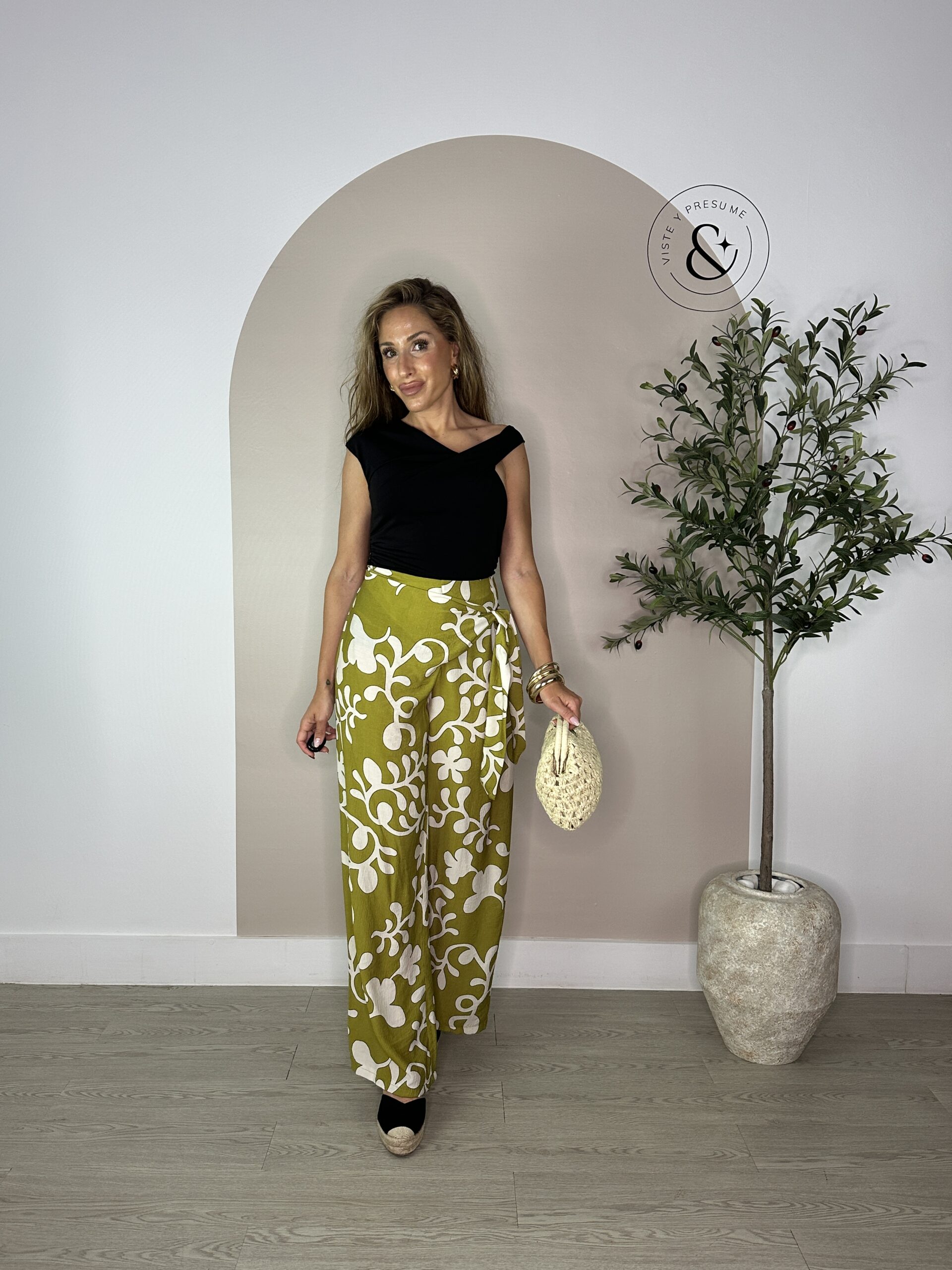 Pantalón pañuelo estampado verde