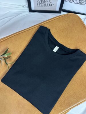 Camiseta basica negra